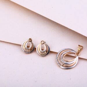 750 Rose Gold Exclusive Pendant Set RPS114