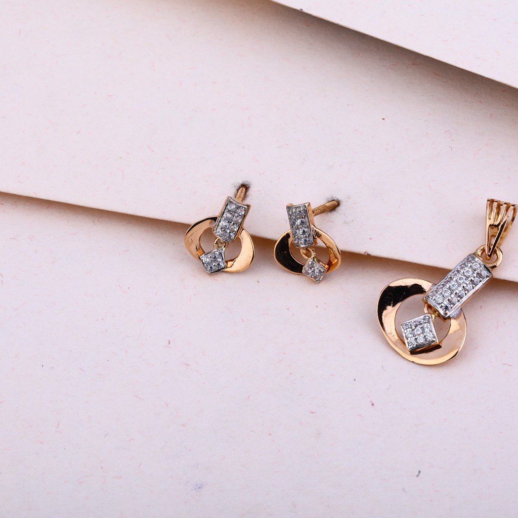 750  Rose Gold Hallmark Fancy Pendant Set RPS118