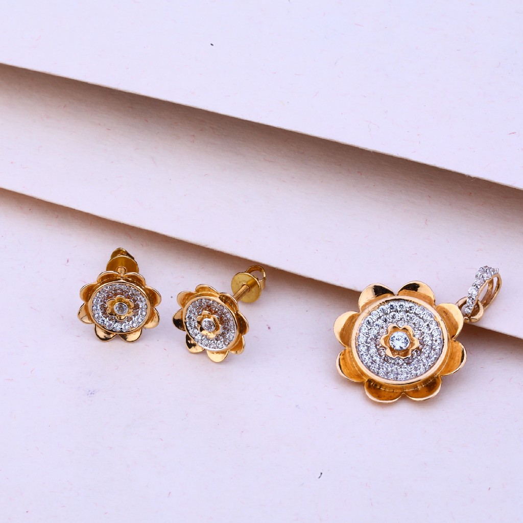 750 Rose Gold CZ Flower Shape Pendant Set RPS90