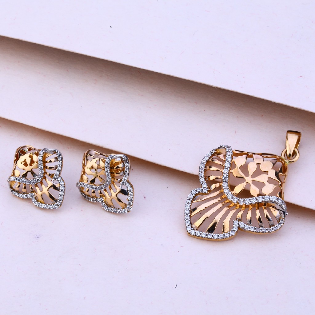750 Rose Gold  Women's Exclusive Pendant Set RPS92