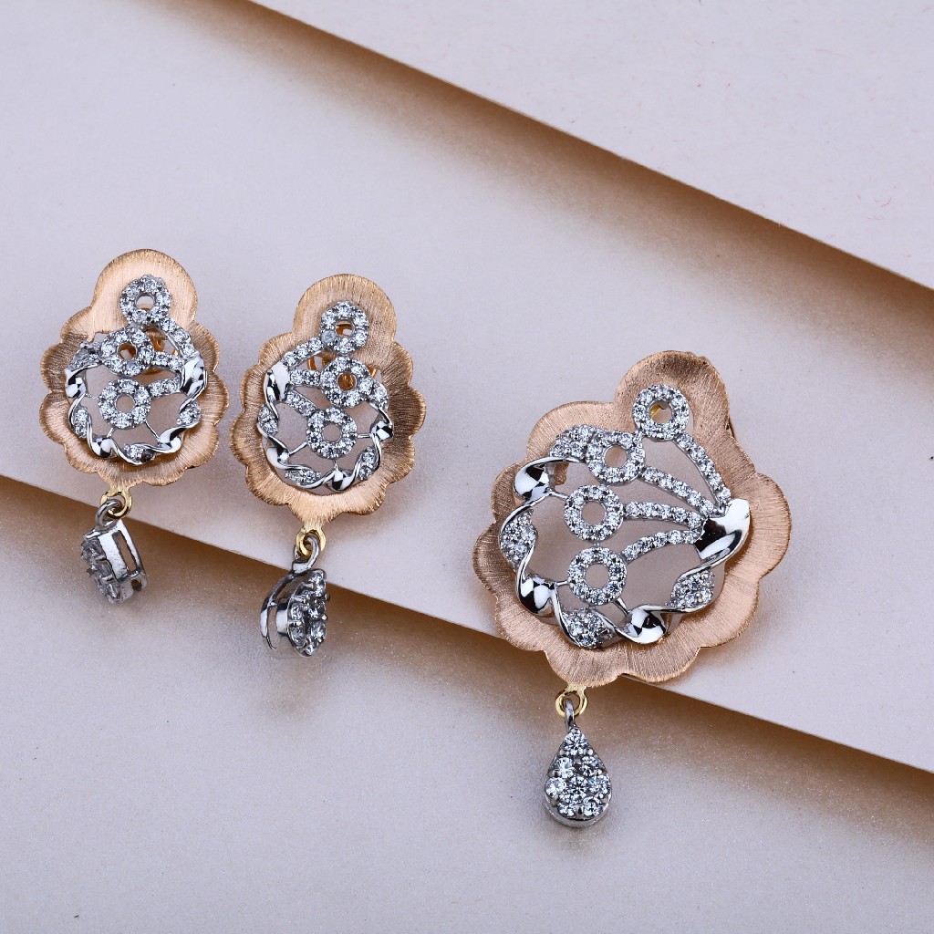 18KT Rose Gold Stylish Hallmark Pendant Set RPS17