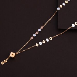 750 Rose Gold Ladies Exclusive Necklace RTM93