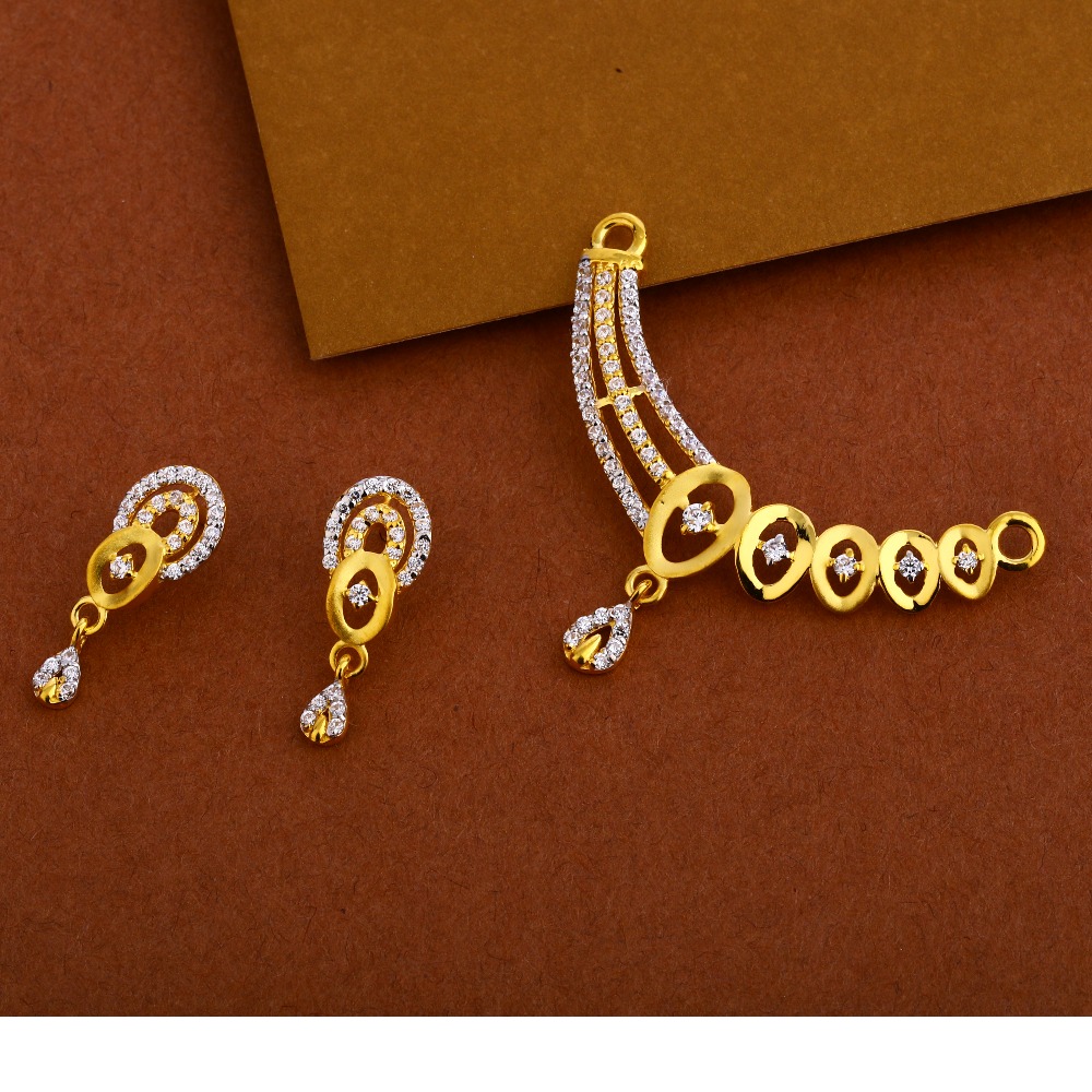 916 Gold  Mangalsutra Women's Classic Pendant Set MP248
