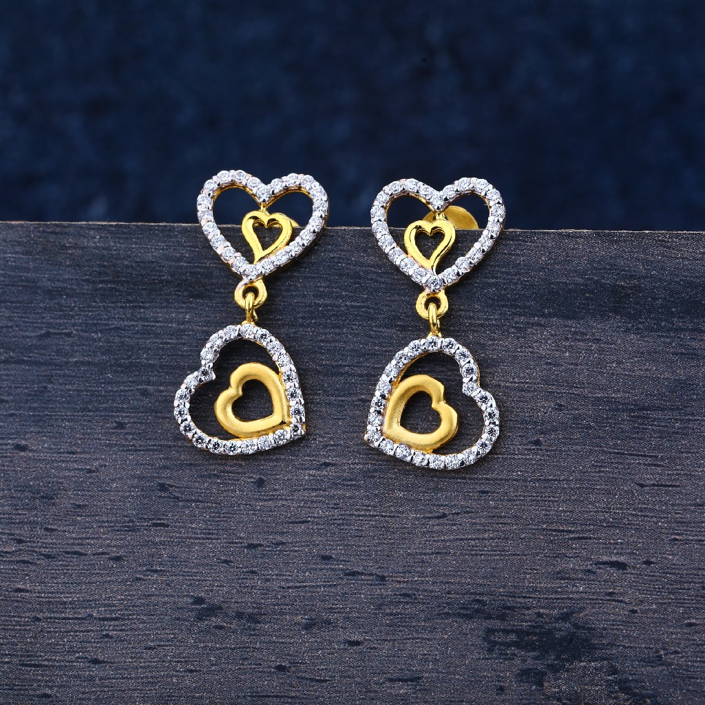 22KT Gold CZ Heart Shape Ladies Earring  LJE130