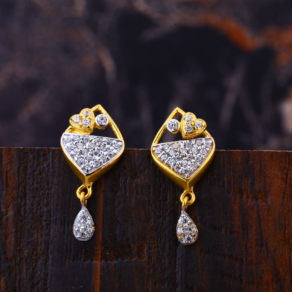 916 Gold Cz Classic  Earring LFE331