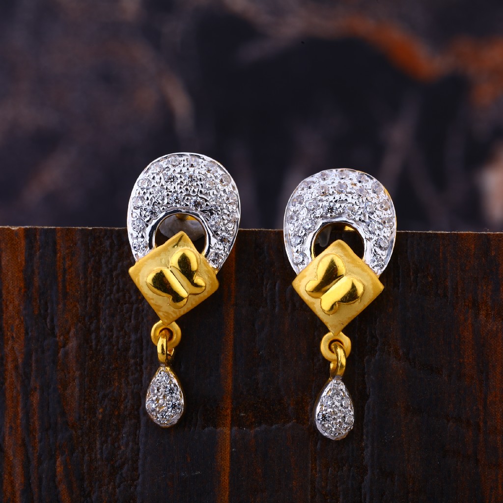 22KT Diamond Exclusive  Hallmark Earring LFE326