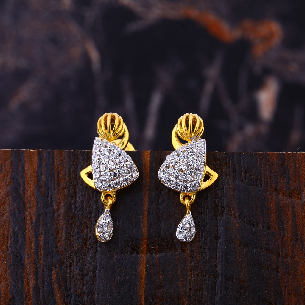 22KT Gold Women's Cz  Earring LFE316