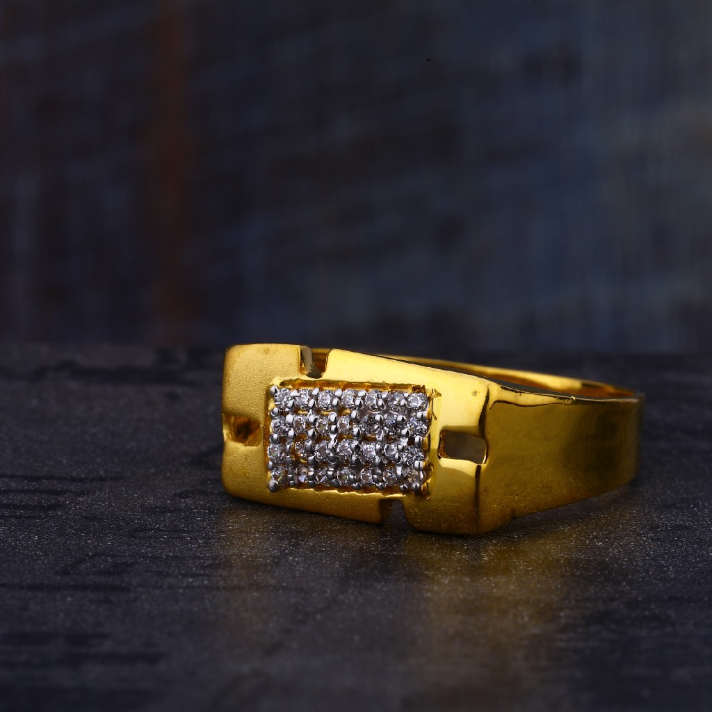 916 Gold Hallmark  Mens  Ring MR566