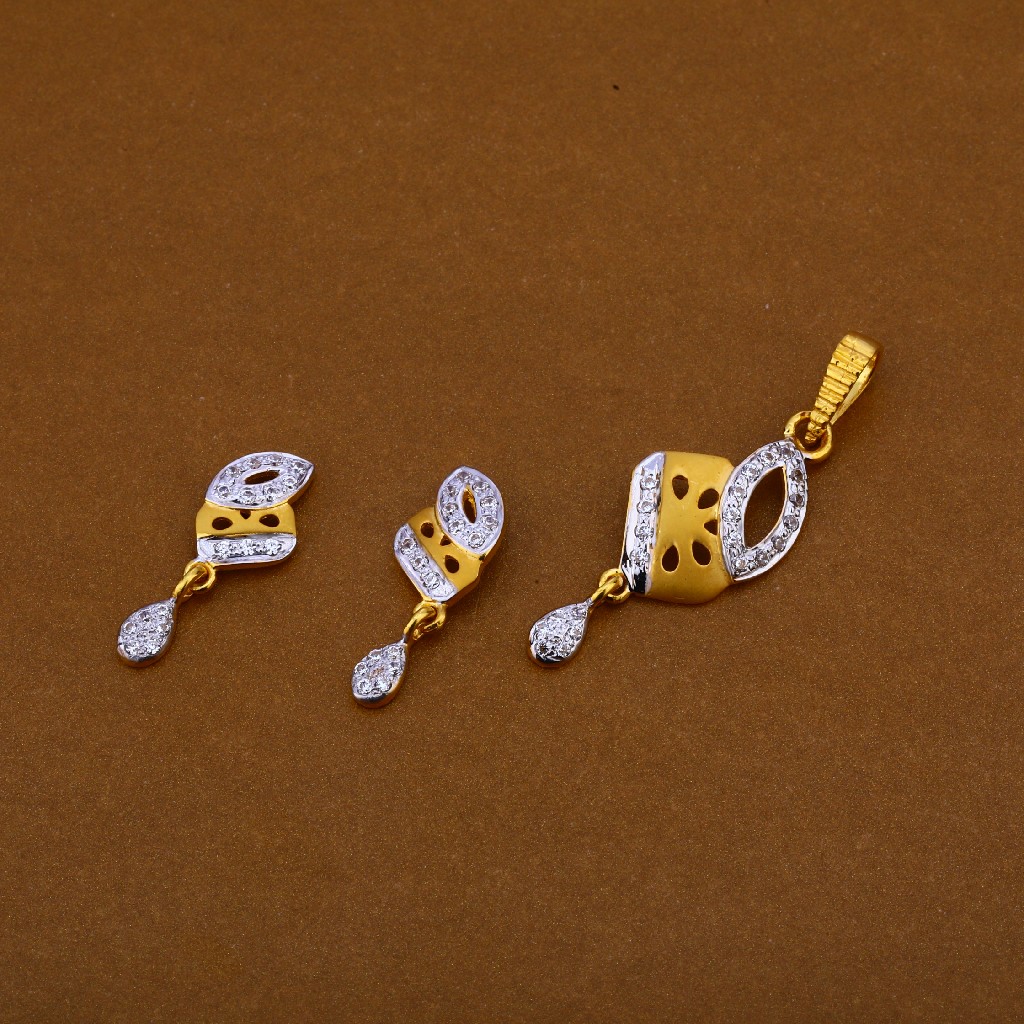 22CT Cz Exclusive  Hallmark Pendant Set FPS196