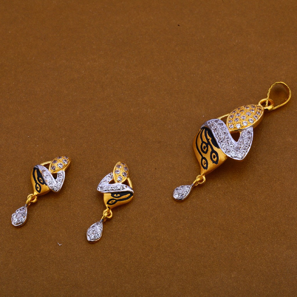 22Ct Gold Exclusive Hallmark Pendant Set FPS220