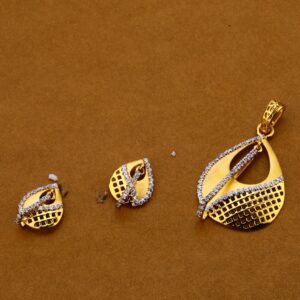 22KT Gold Stylish Hallmark Pendant Set FPS137p