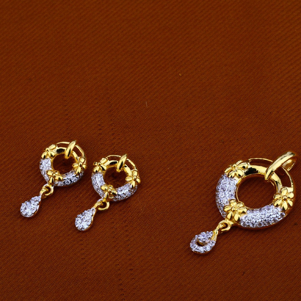 22Ct Gold Ladies Stylish Pendant Set FPS81