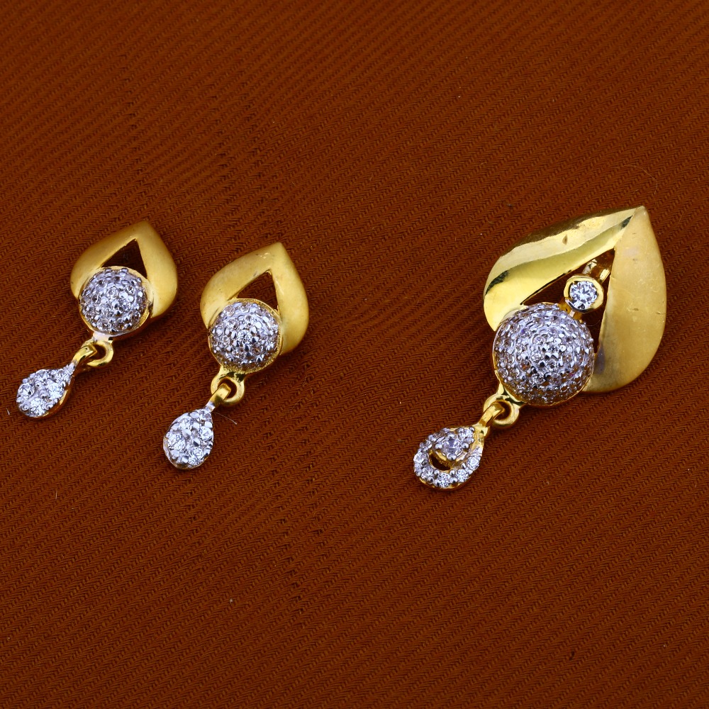 22ct Gold  Classic  Pendant Set FPS66