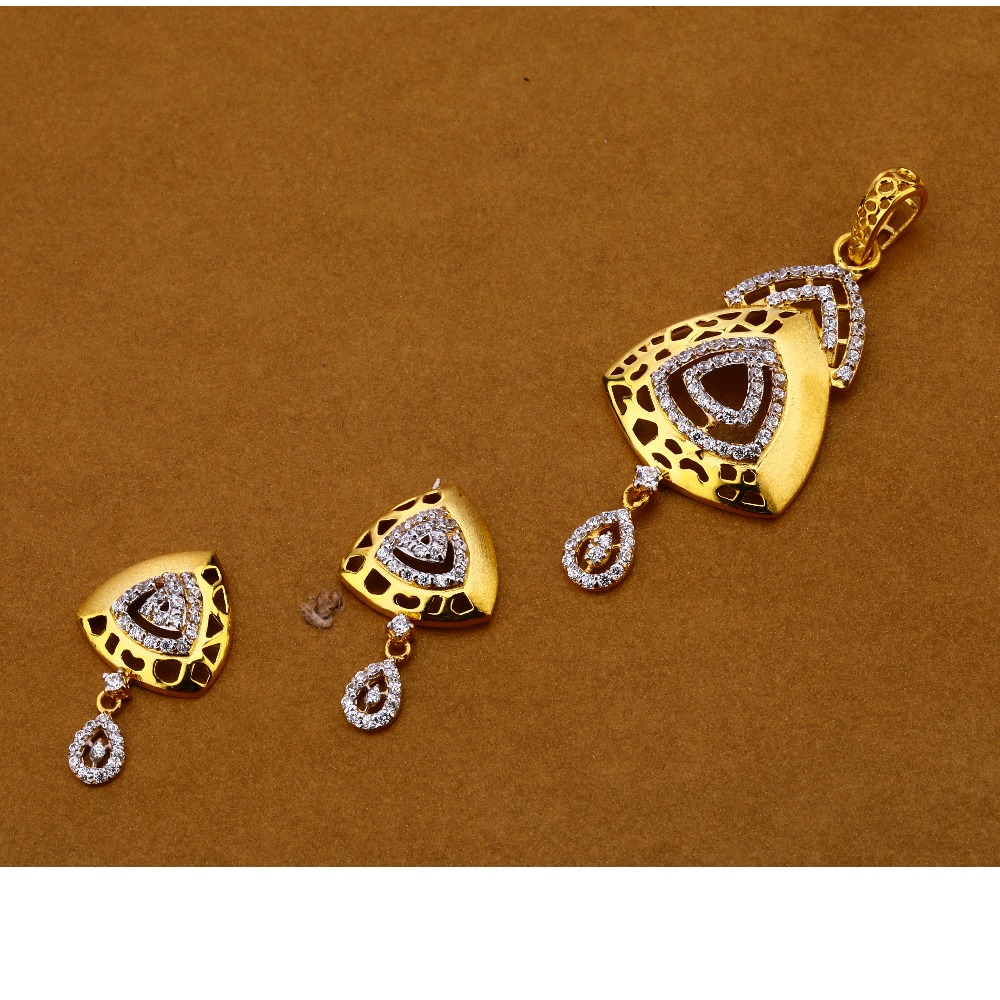 916 Gold Ladies Exclusive Pendant Set FPS189