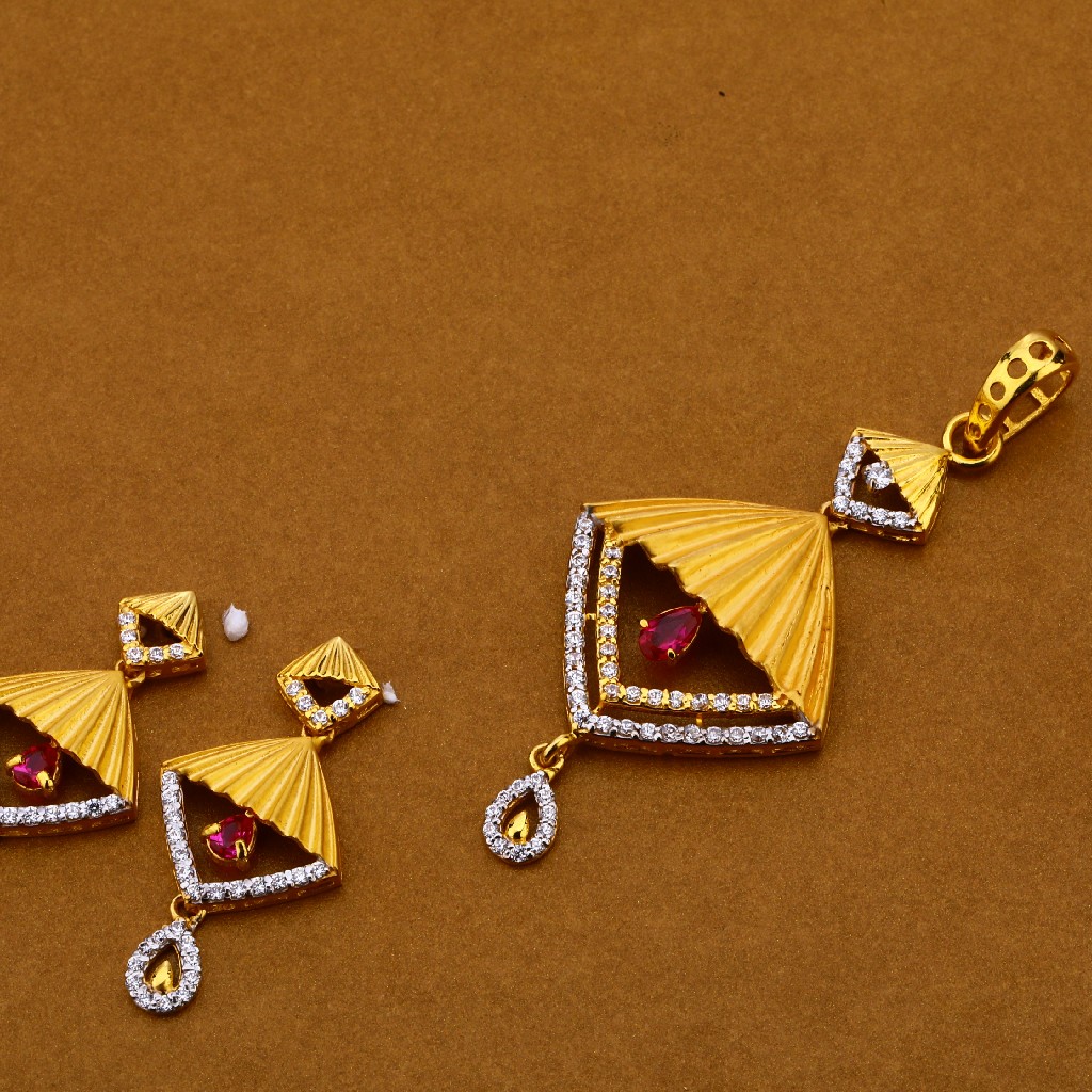 22kt Gold Fancy Pendant Set FPS109