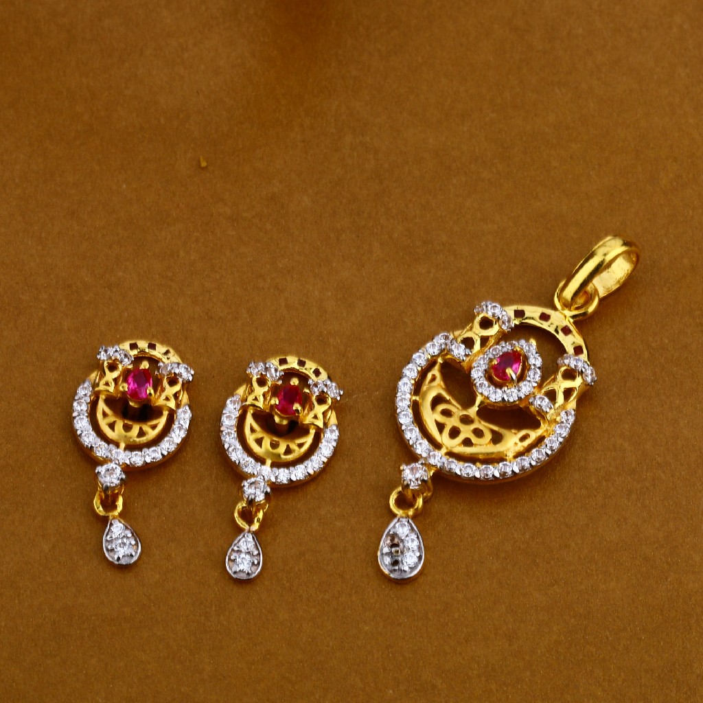 916 Gold Cz Hallmark Designer Pendant Set FPS09