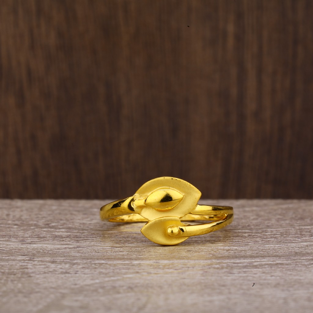 22kt  Gold Women's Classic  Plain Ring LPR224