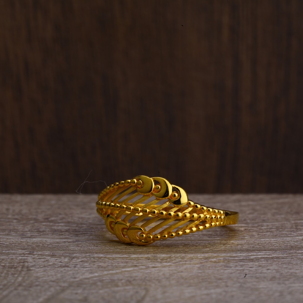 916 Gold Stylish Plain Ring LPR226 - Image 2