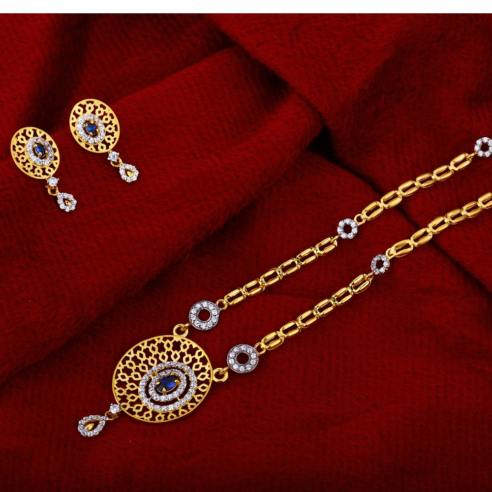 916 Gold Stylish  Hallmark Chain Necklace CN17