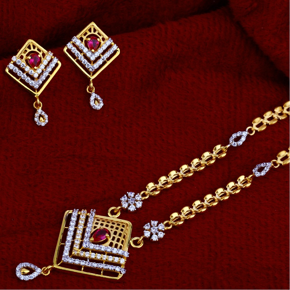 916 Gold  Ladies Fancy Chain Necklace CN47