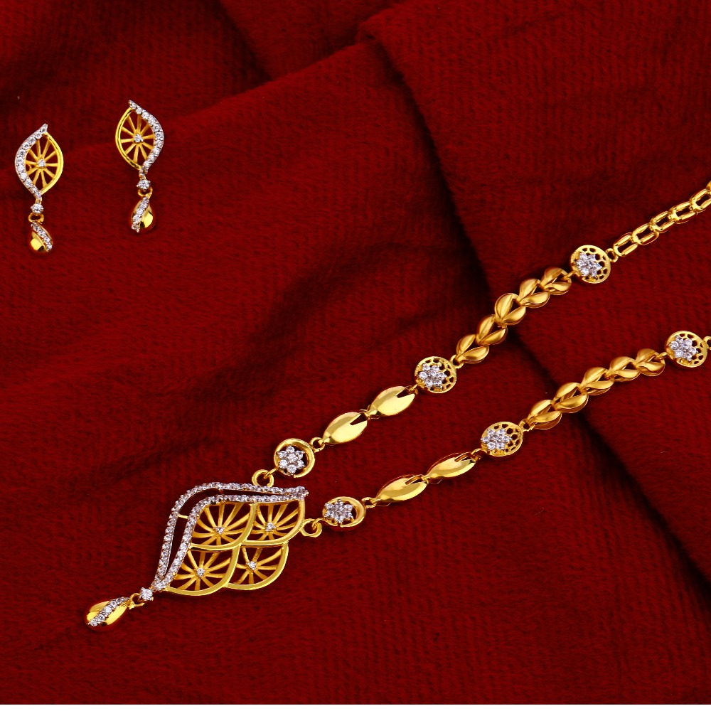 916 Gold Designer Chain  Necklace CN90