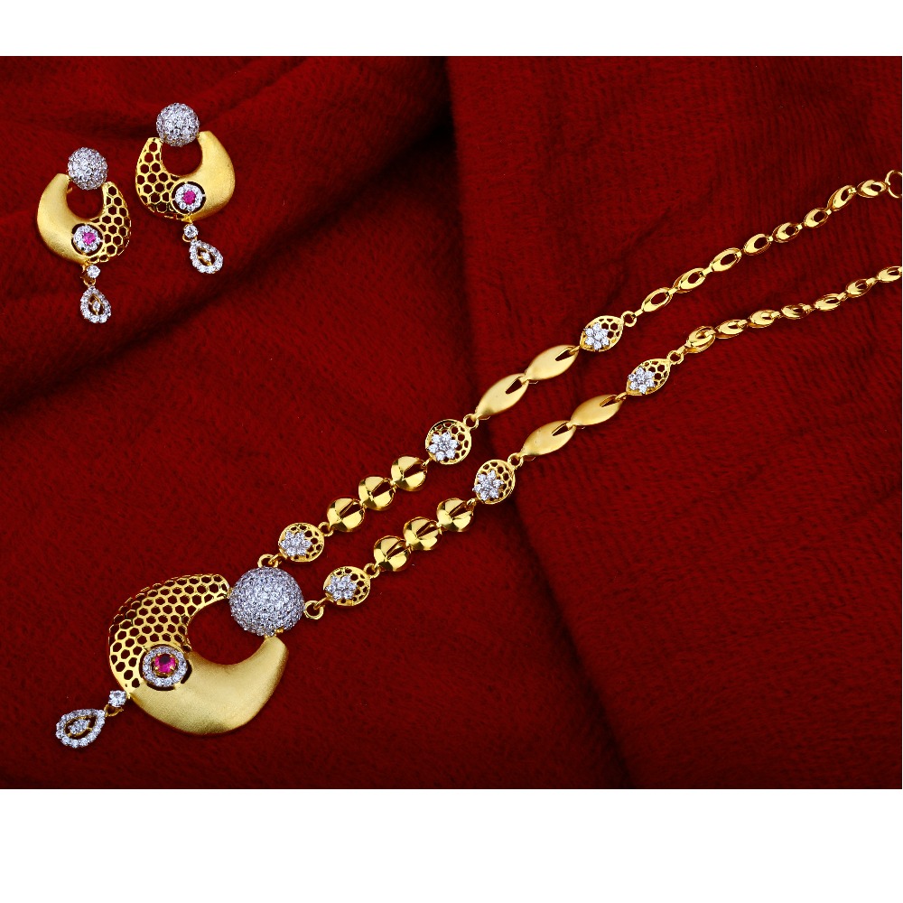 916 Gold Stylish  Chain Necklace   CN07