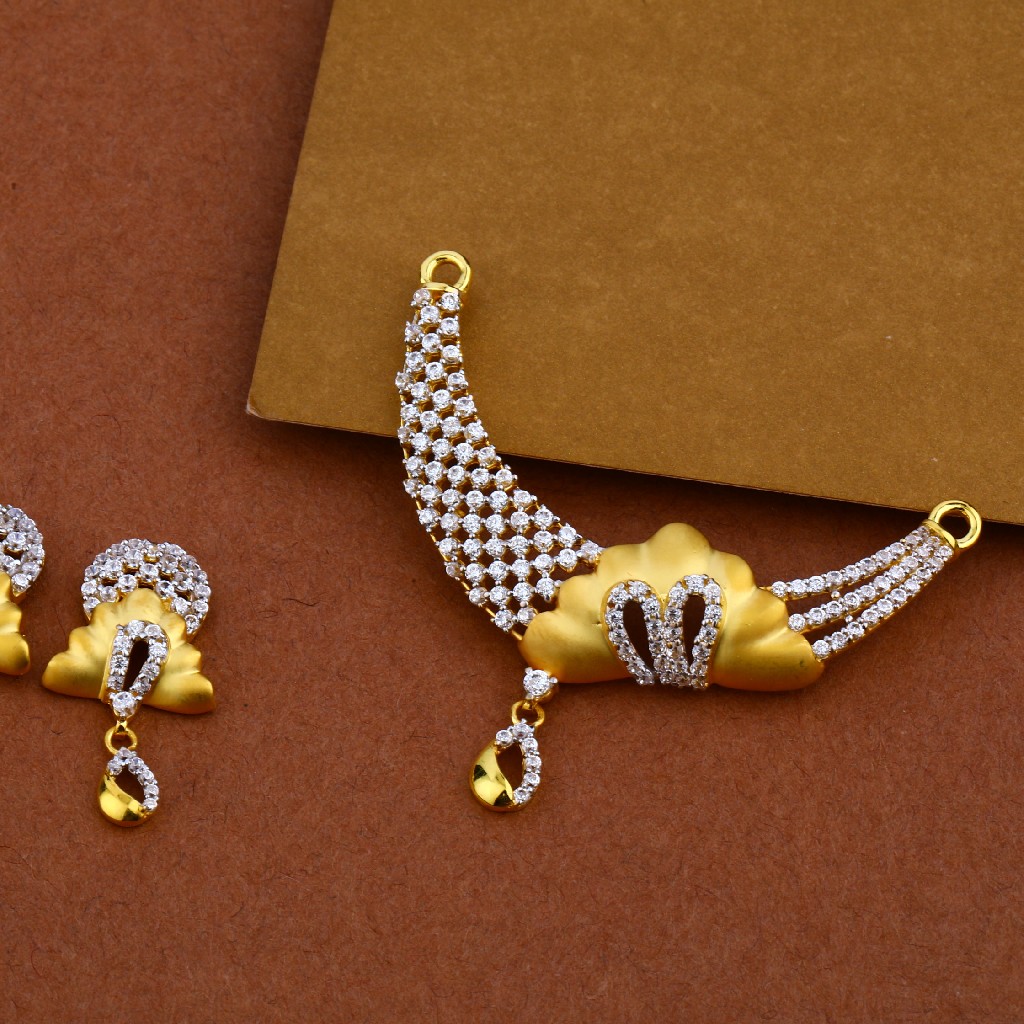 916 Gold Cz Classic Pendant MP16
