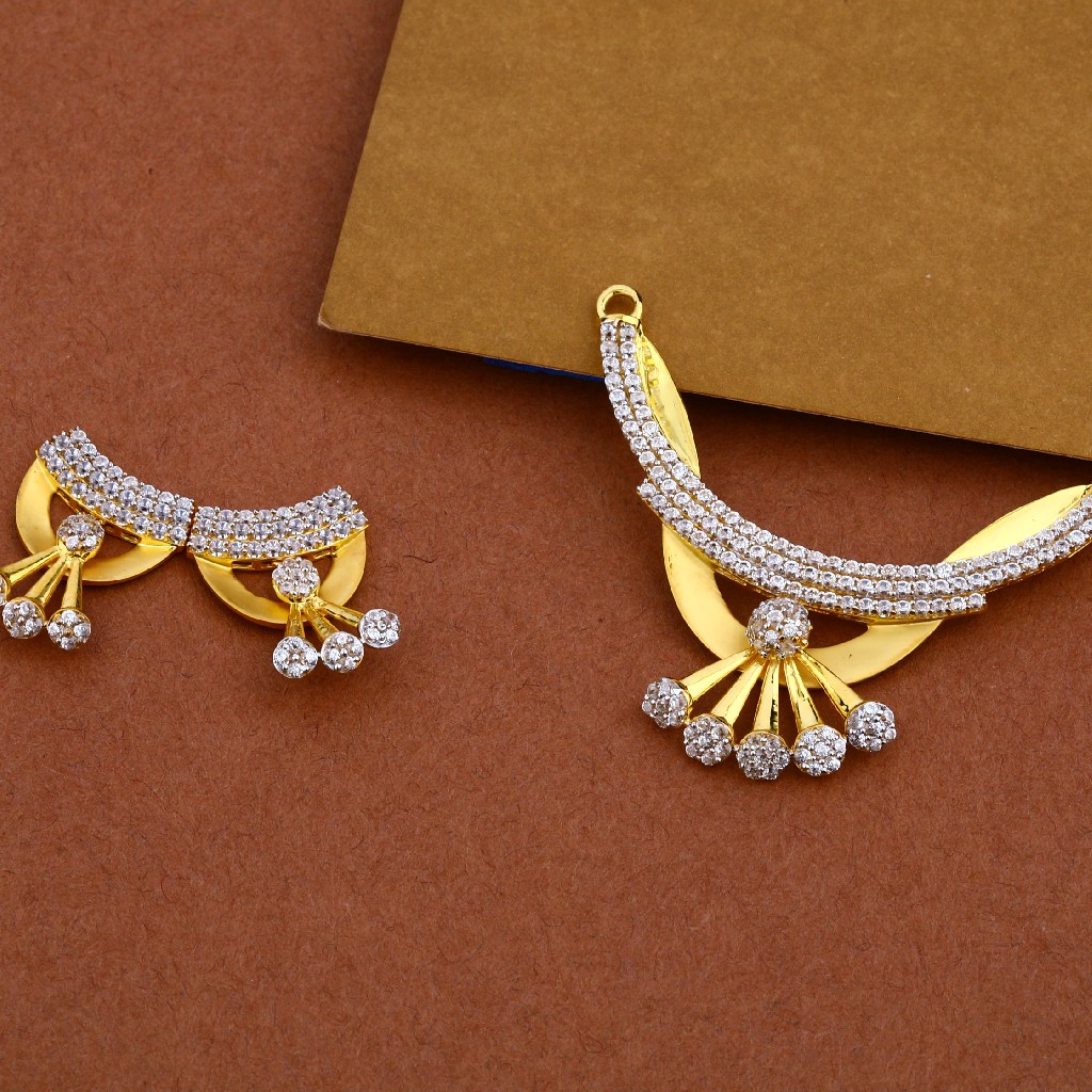 916 Gold Cz Exclusive Pendant MP18