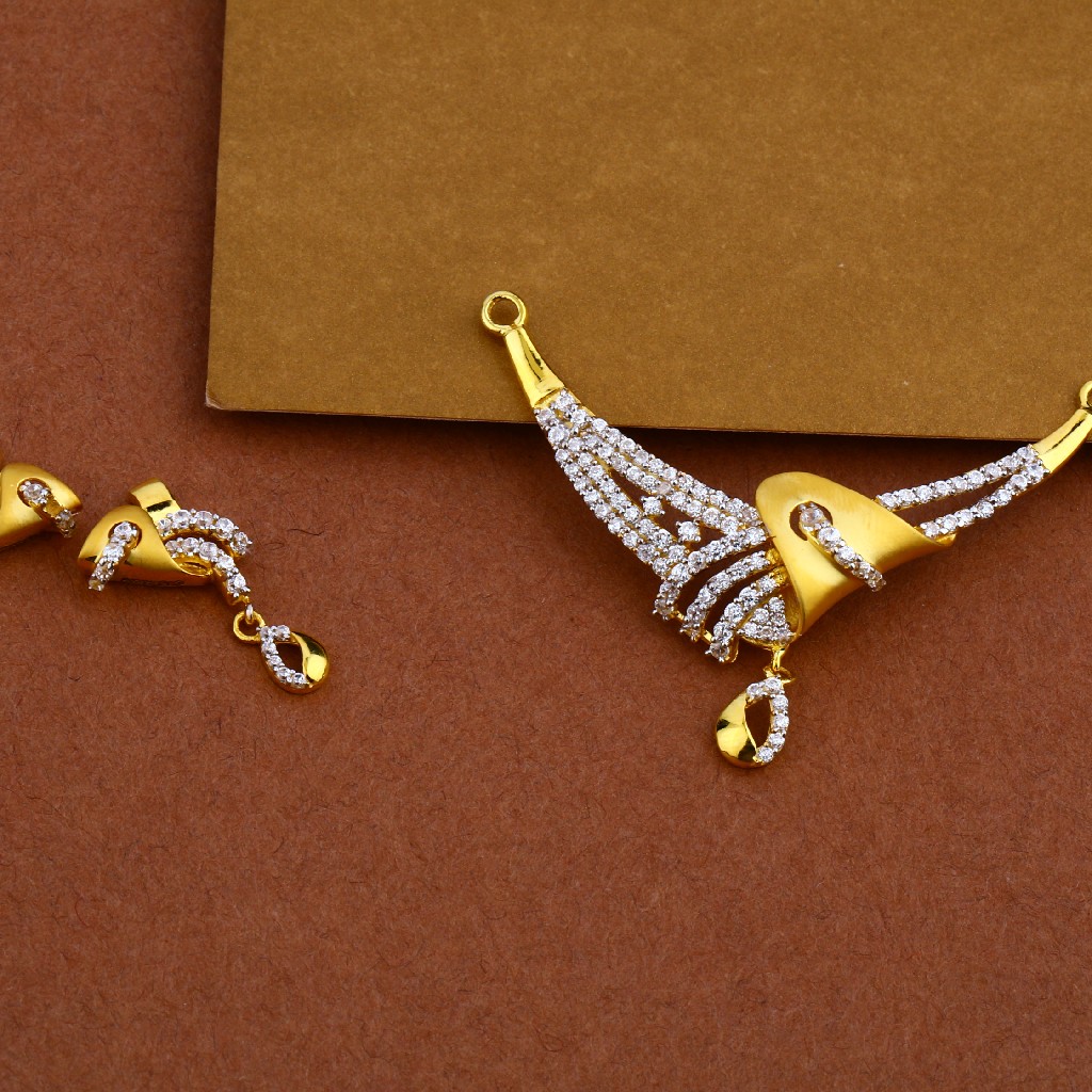 916 Gold Classic Pendant MP26