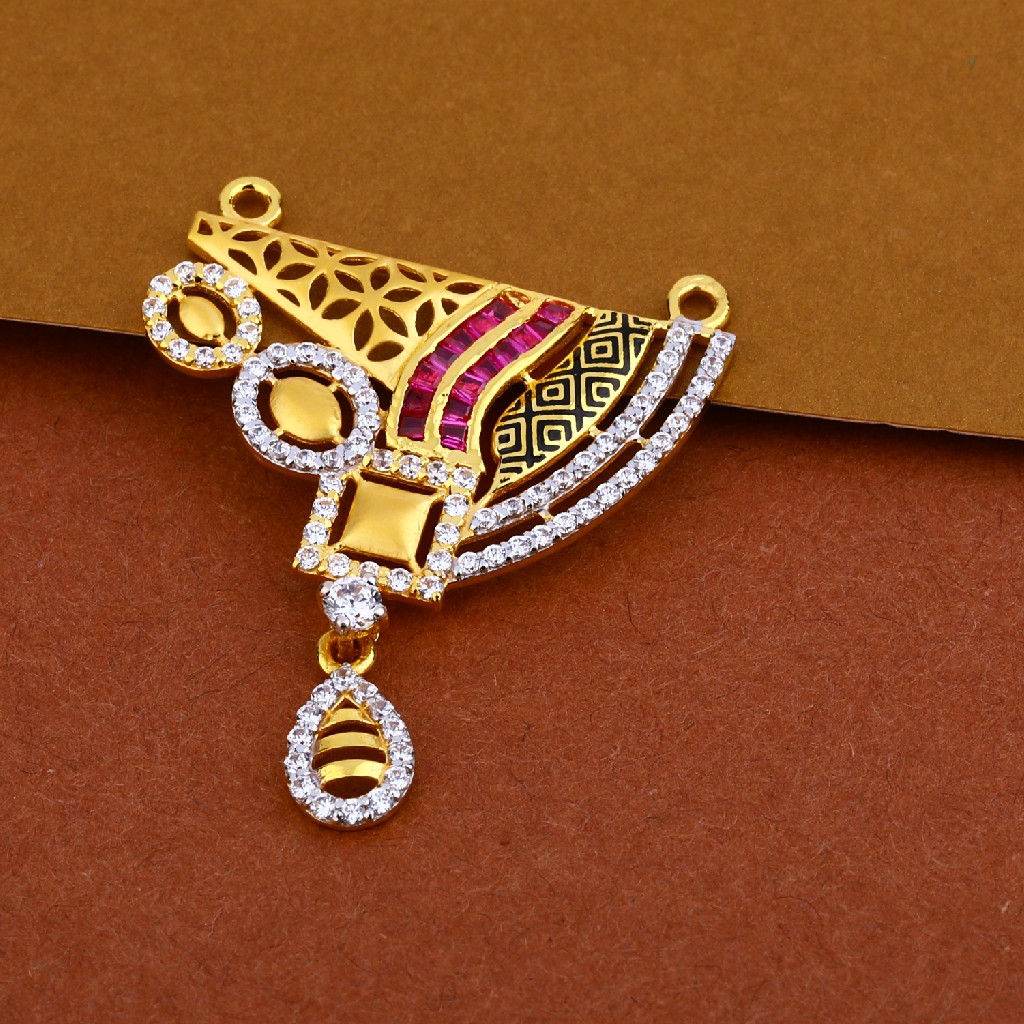 916 Gold Exclusive Fancy Pendant ML101
