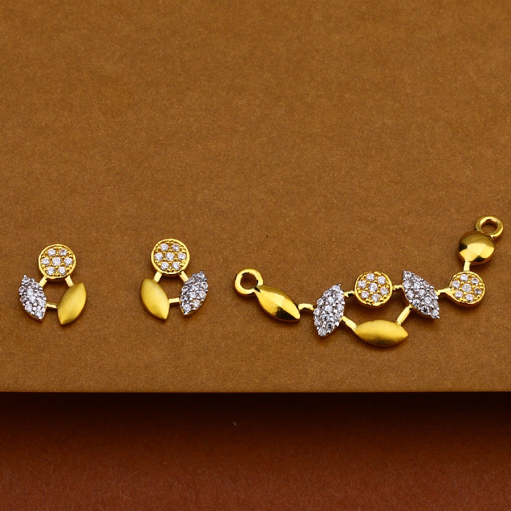 916 Gold Stylish Pendant MP153