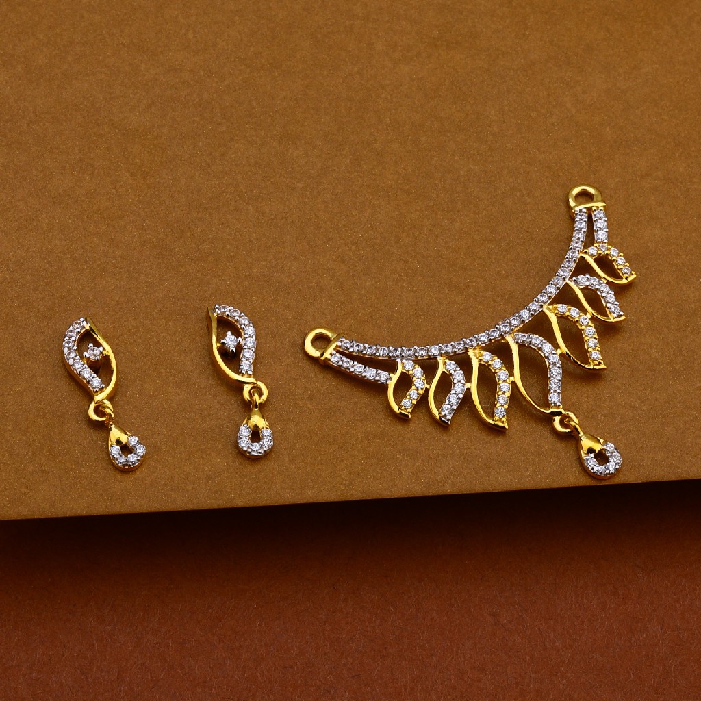 916 Gold Hallmark Exclusive Pendant MP159
