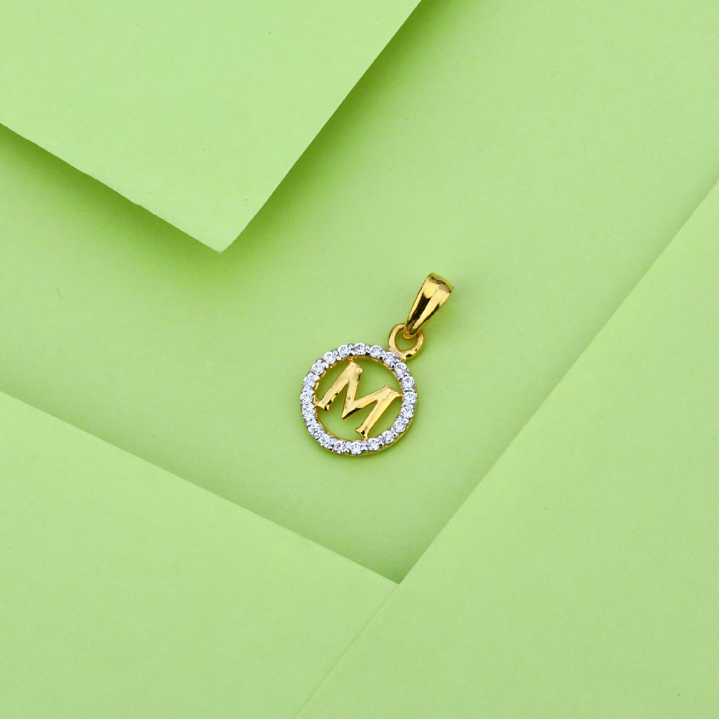 22kt Gold Classic Letter Design Pendant LP19
