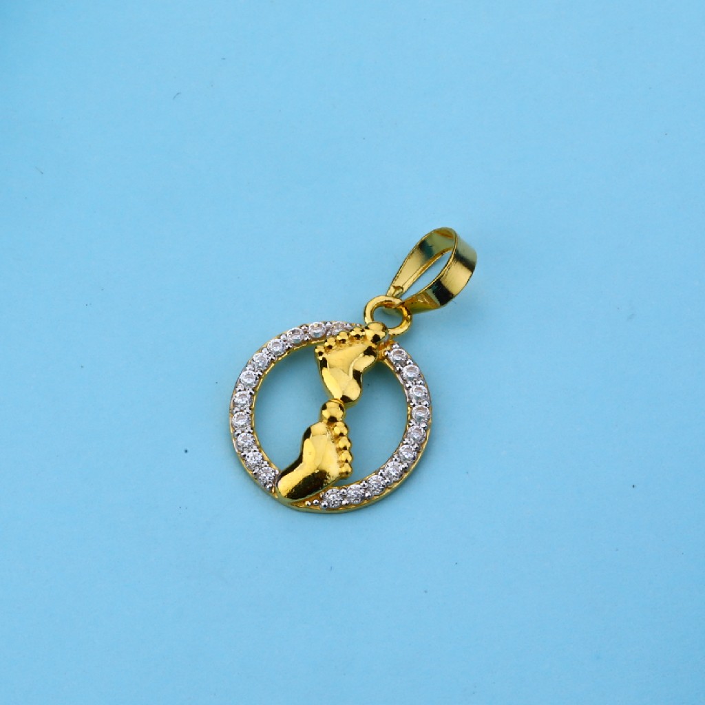 916 Gold Cz Exclusive Diamond Pendant LFP61