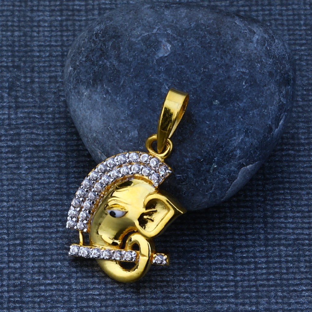 22kt Gold Exclusive Stylish Pendant GP86