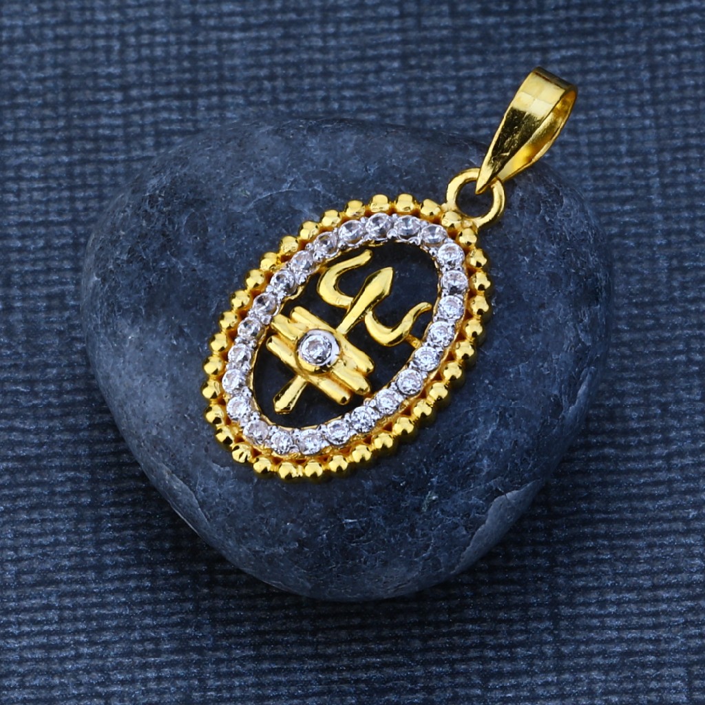 916 Exclusive Hallmark Pendant GP97