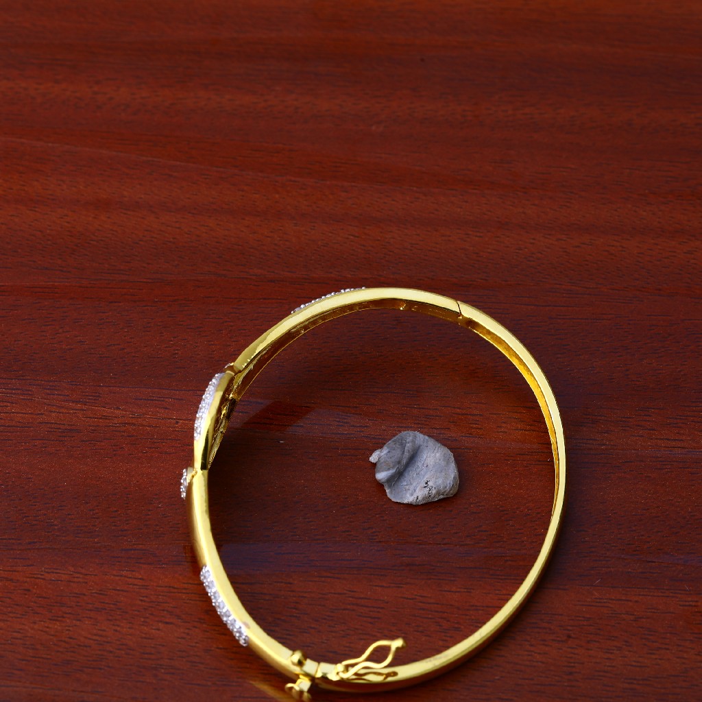 18ct Gold Exclusive Stylish Bracelet LKB91 - Image 3
