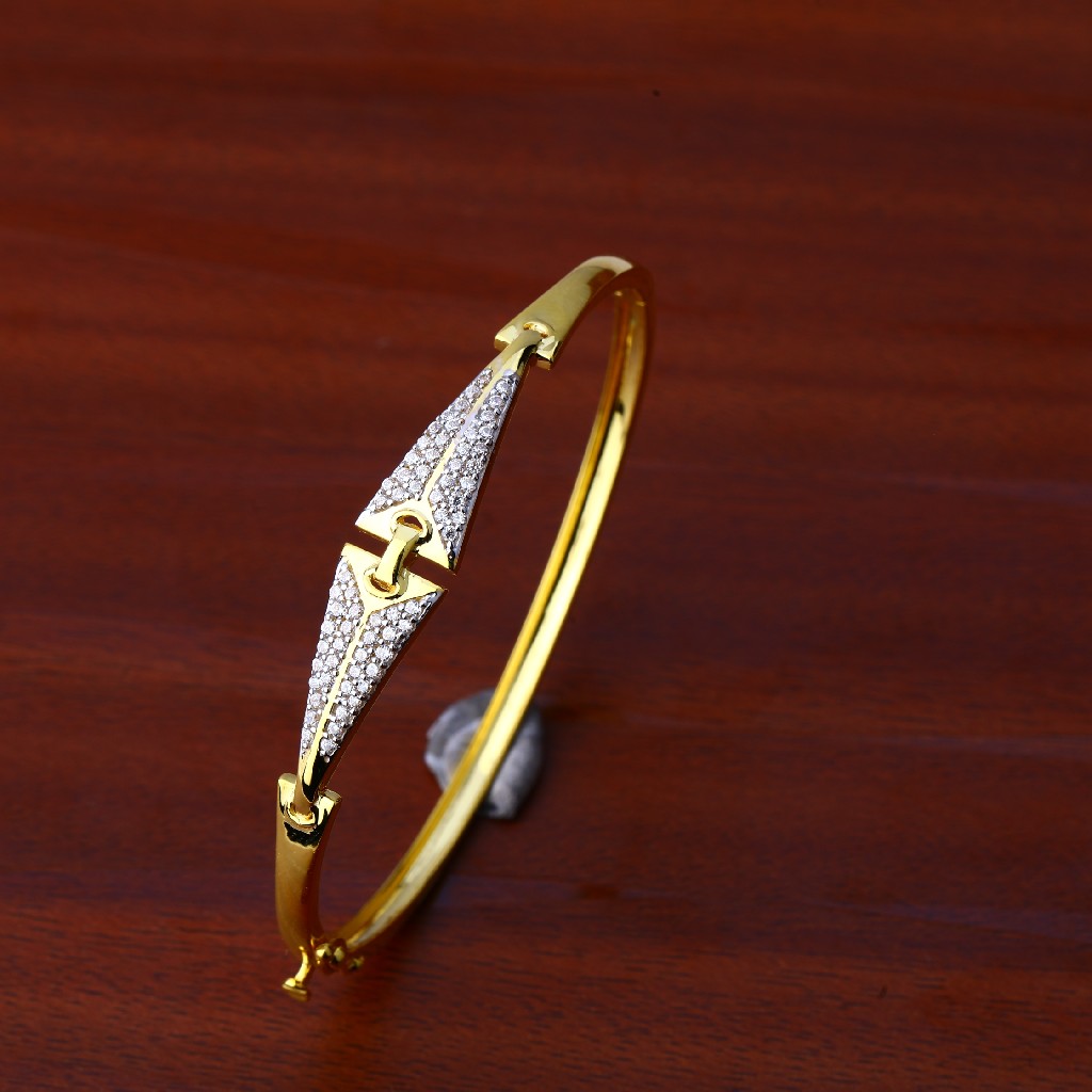 750 Gold Classic Bracelet Kada LKB94