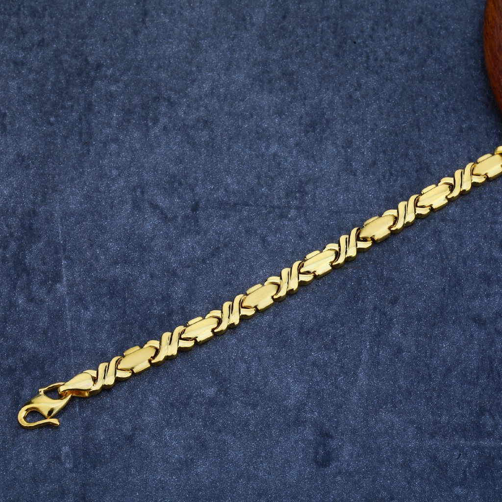 916 Gold Designer Hallmark Bracelet  LPBR12