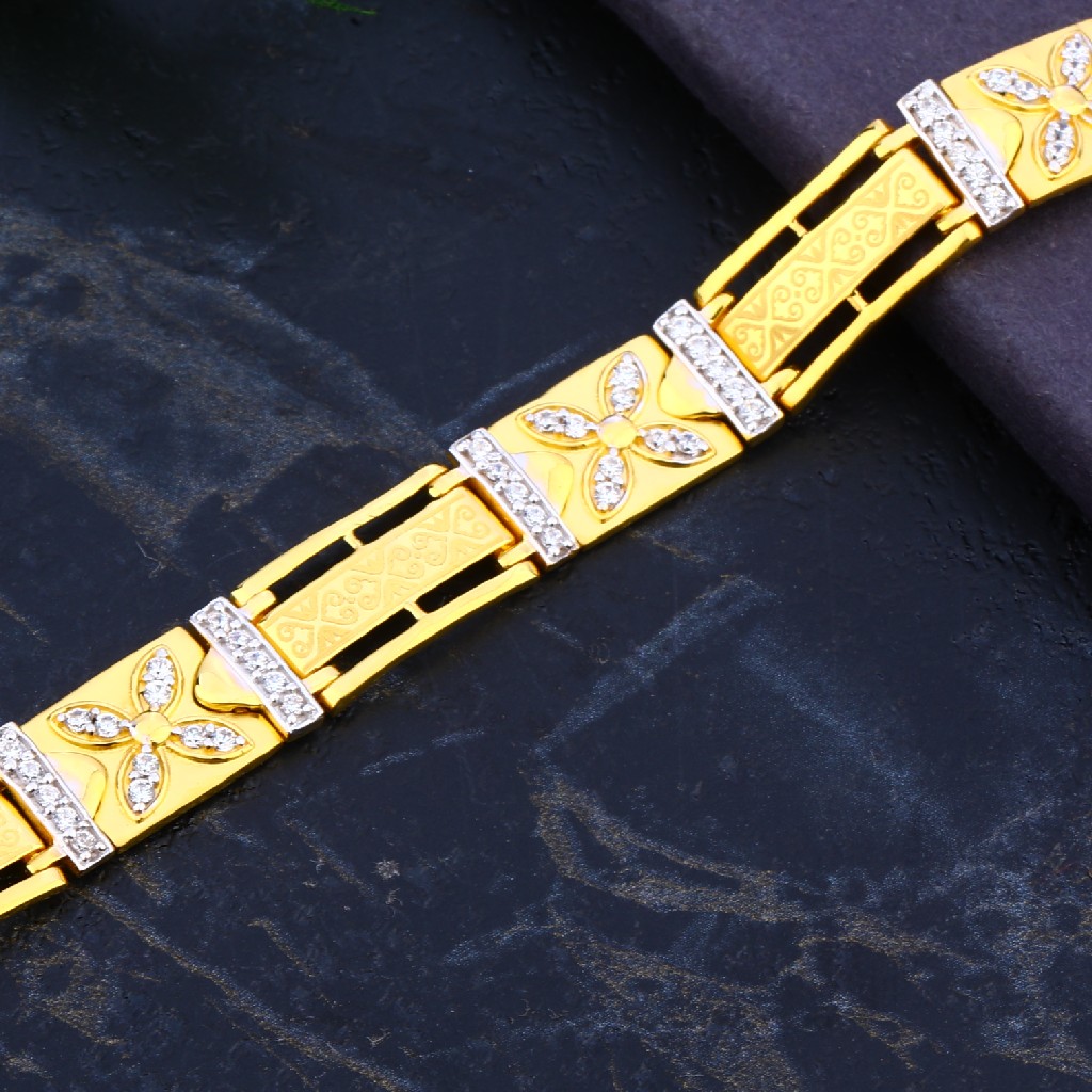 916 Gold Cz Casting Bracelet MCB80 - Image 3