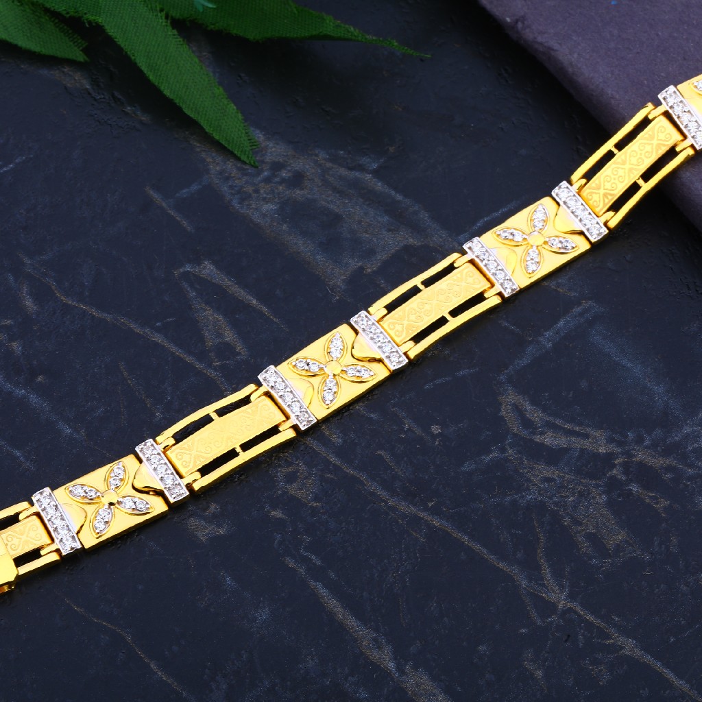 916 Gold Cz Casting Bracelet MCB80 - Image 2