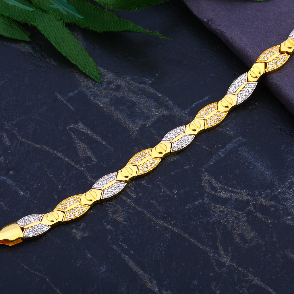 916 Gold Exclusive Mens Casting Bracelet MCB81