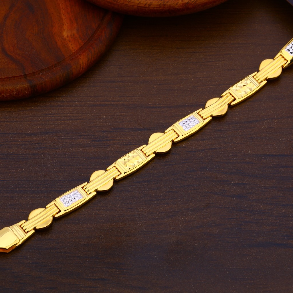 916 Gold fancy Mens Bracele MPB220