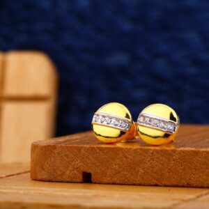 22kt Gold Designer Fancy Earring ME09