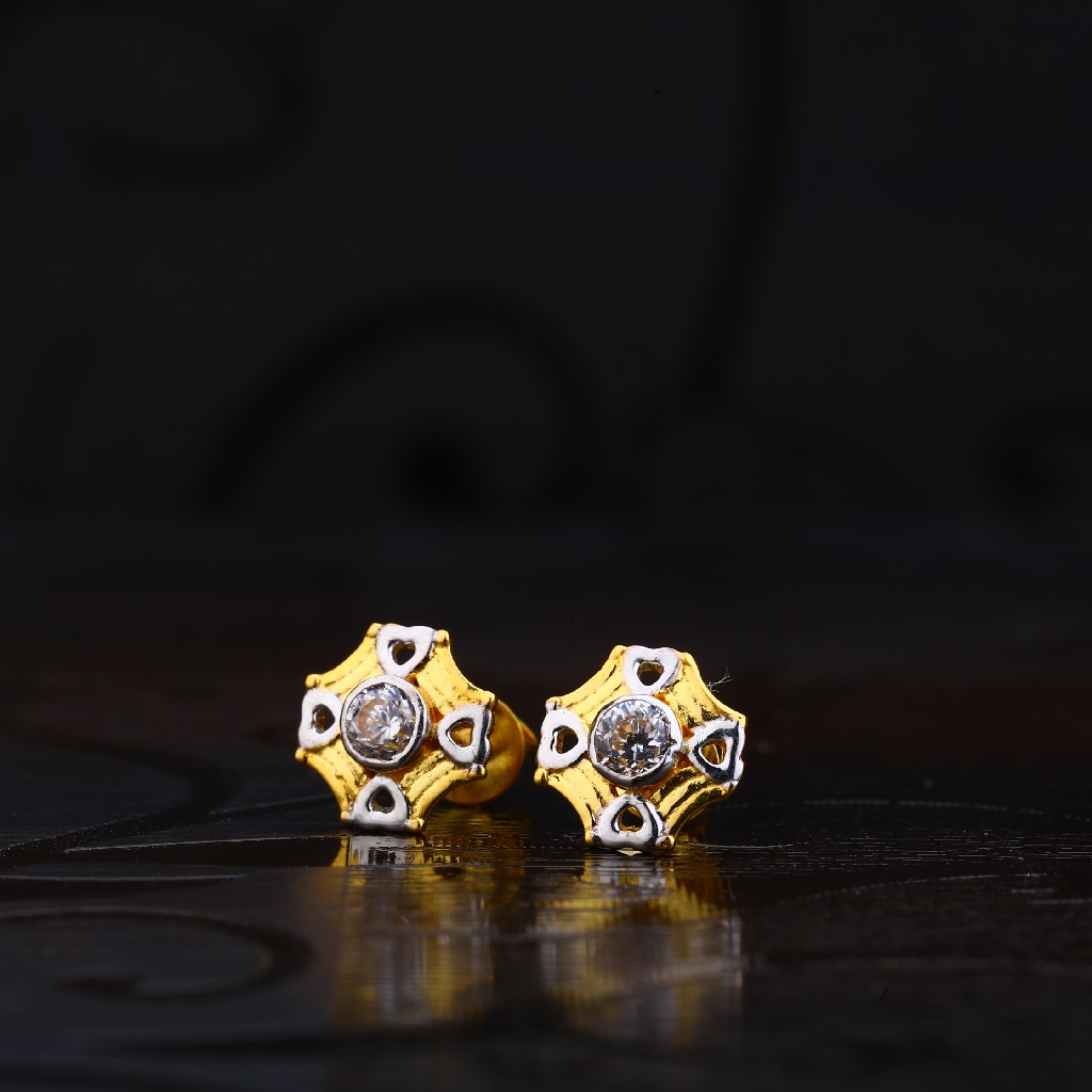 916 Gold Earring With Solitare LSE120