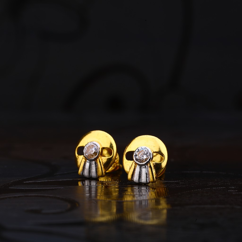 22ct Gold Hallmark Fancy Earrings LSE156