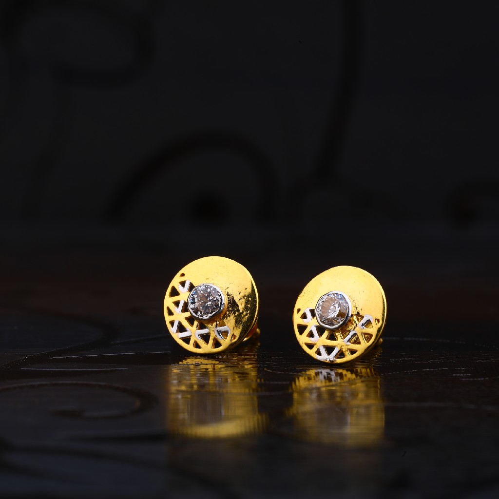 22kt Gold Exclusive Earring LSE180
