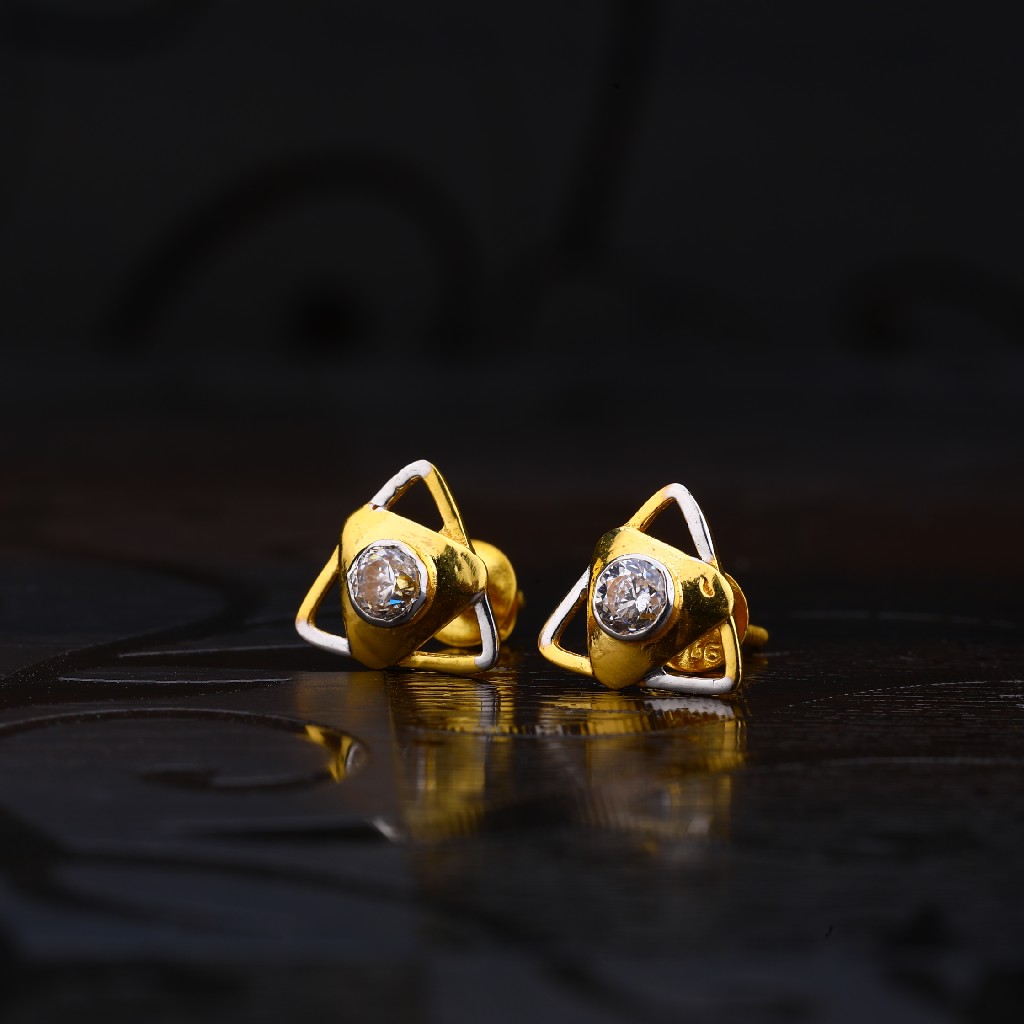 22kt Gold Designer Solitare Earring LSE197