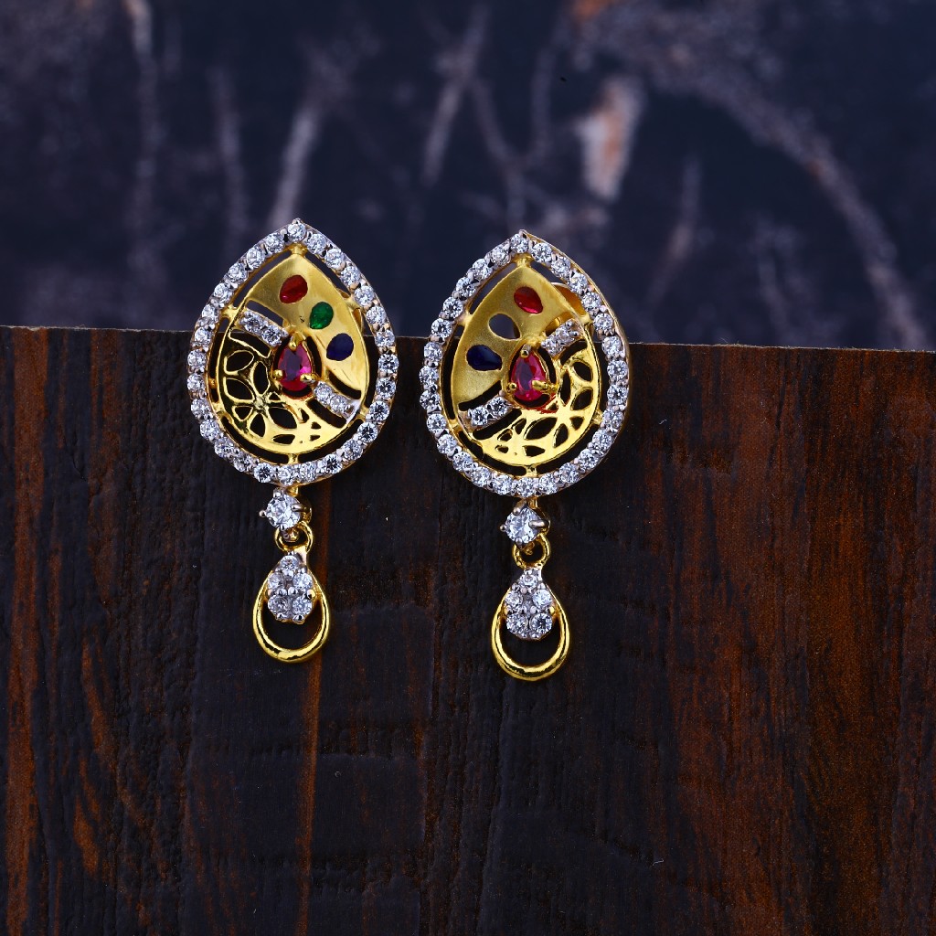 916 CZ  Hallmark Women's Earring LFE282