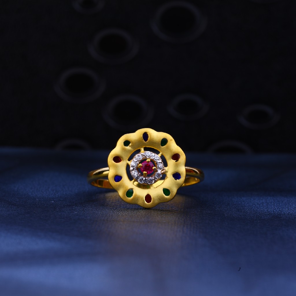 22kt Gold Designer Cz Ring for Ladies LR27